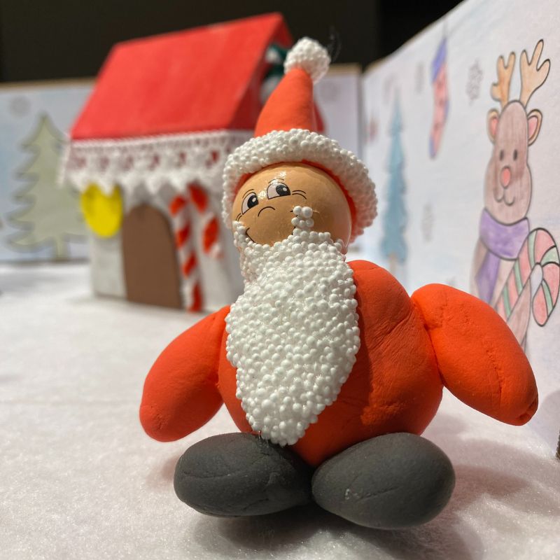 Knutseldoos Huisje van de Kerstman - Petits Artistes